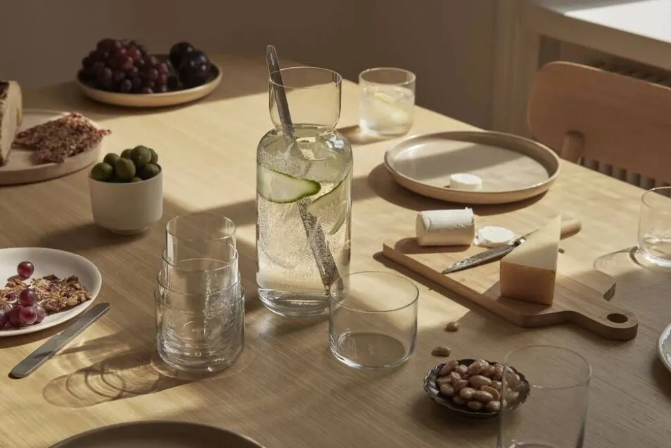 Aarke karahvi sekoituslusikalla Nesting Carafe