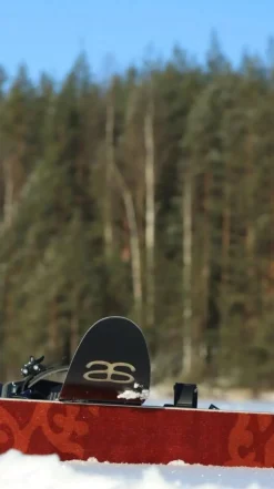 Altai liukulumikenkä Tao 165 + Pivot siteet