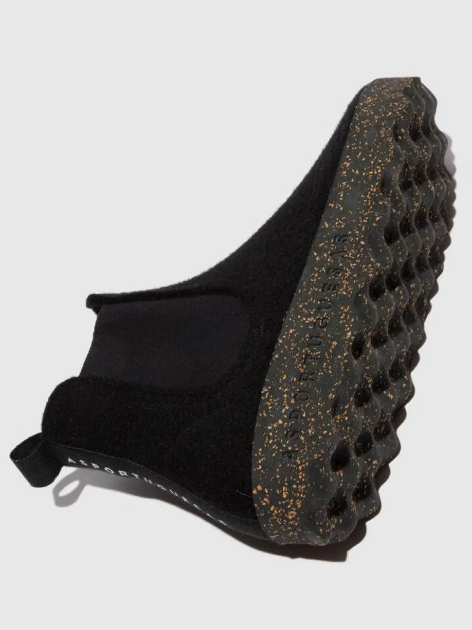 Asportuguesas nilkkurit Caia Felt Black