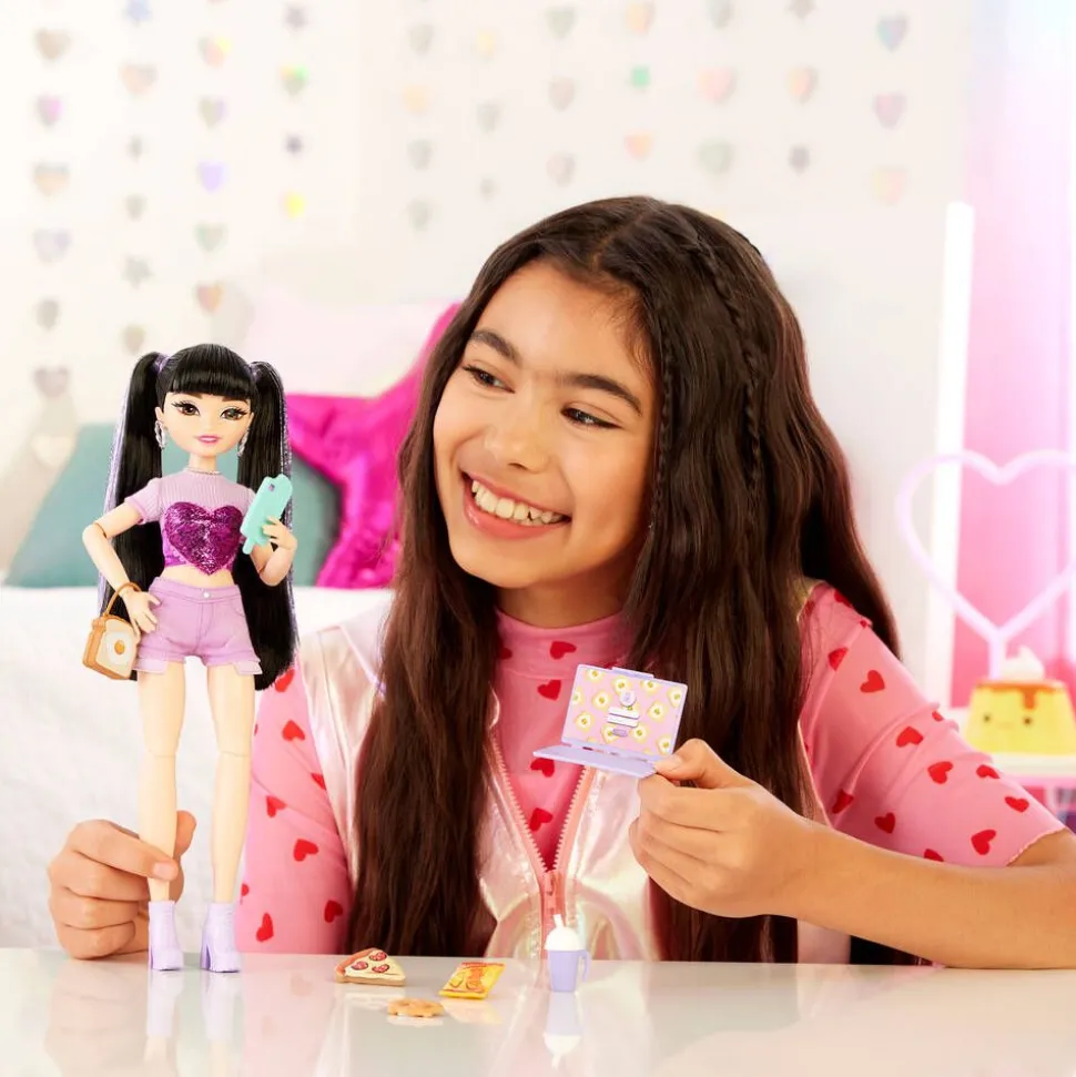Barbie Dream Besties Renee