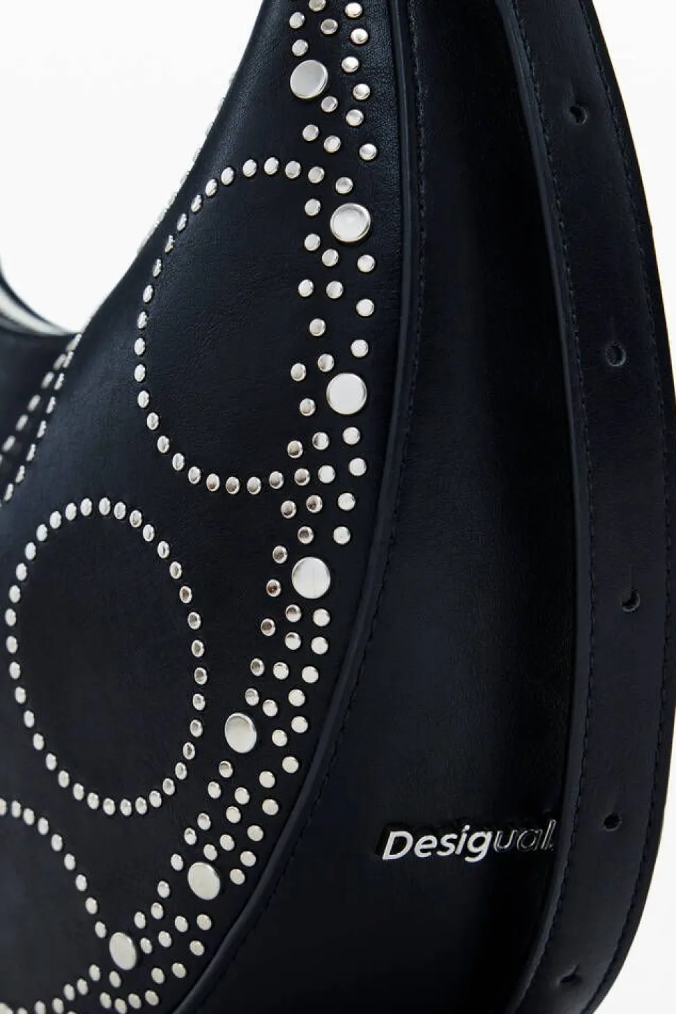 Desigual laukku 25SAXP68