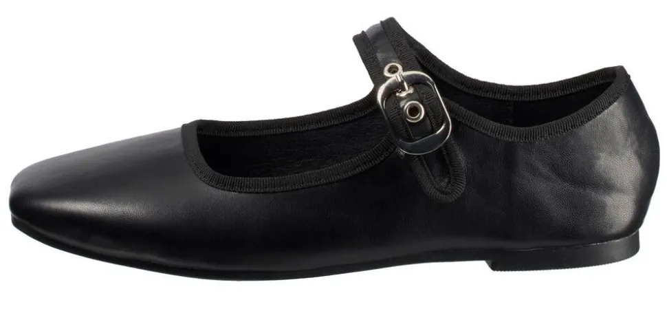 Essentials x Ulanka ballerinat Rosae BLK