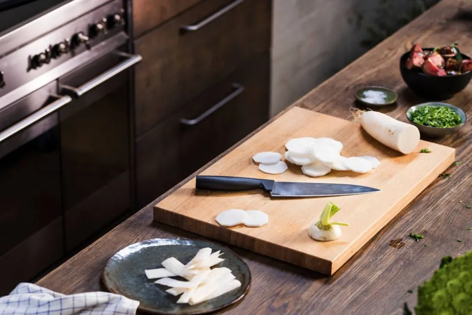 Fiskars Hard Edge kokkiveitsi