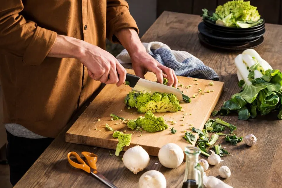 Fiskars Hard Edge Santoku veitsi
