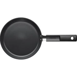 Fiskars Hard Face ohukais- /omelettipannu 22 cm