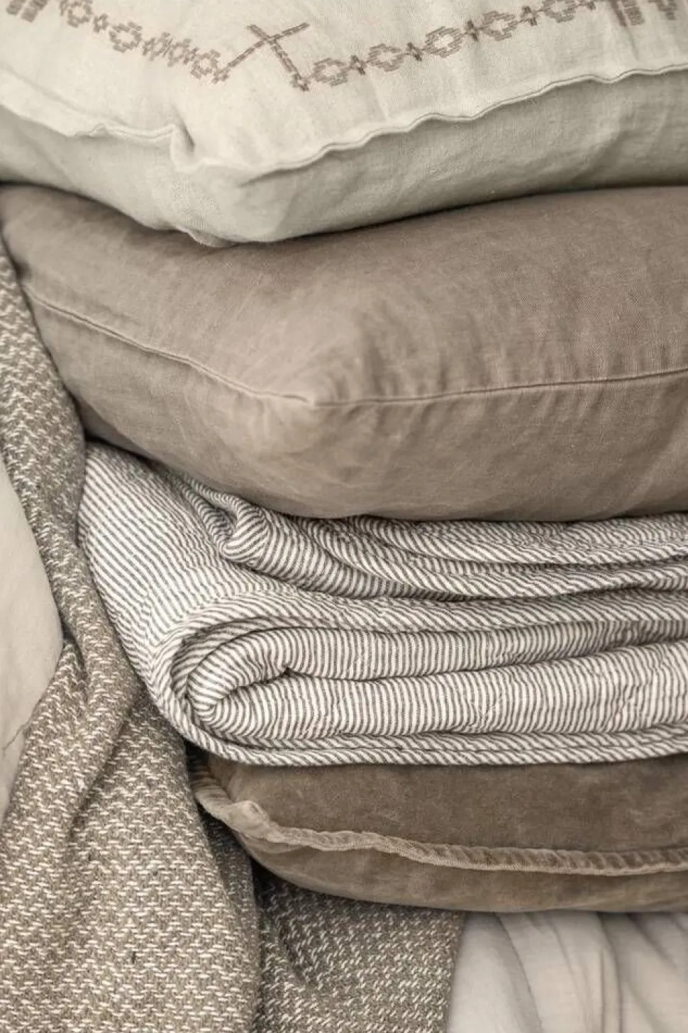 IB Laursen tyynynpäällinen sametti linen