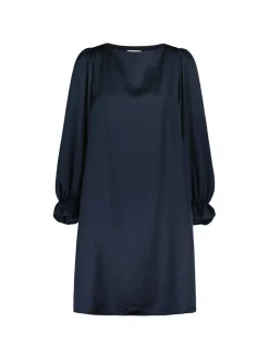 Katri Niskanen mekko EMMA