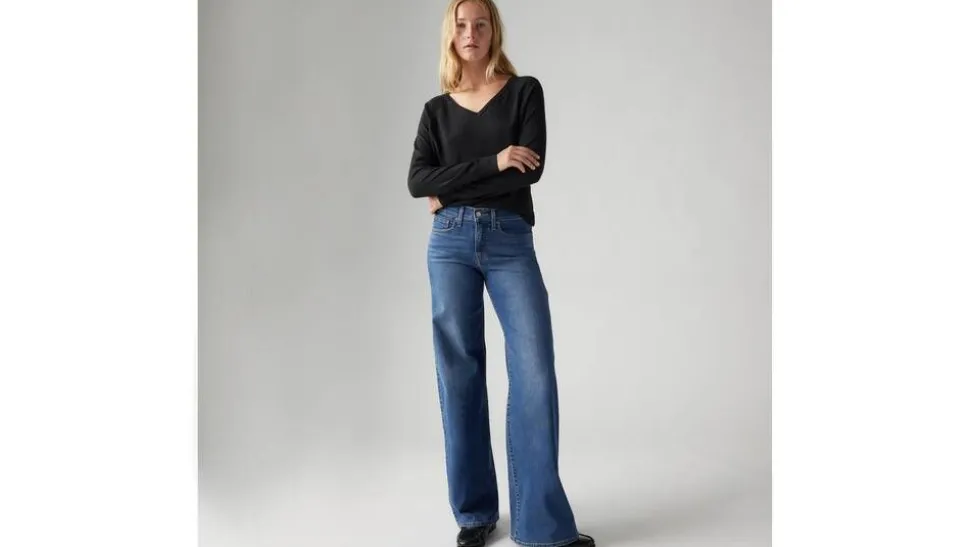Levi's farkut 318 Shaping Wide Leg Clever Girl