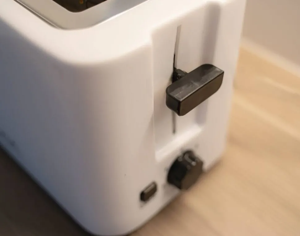 Livia leivänpaahdin 700 W valkoinen