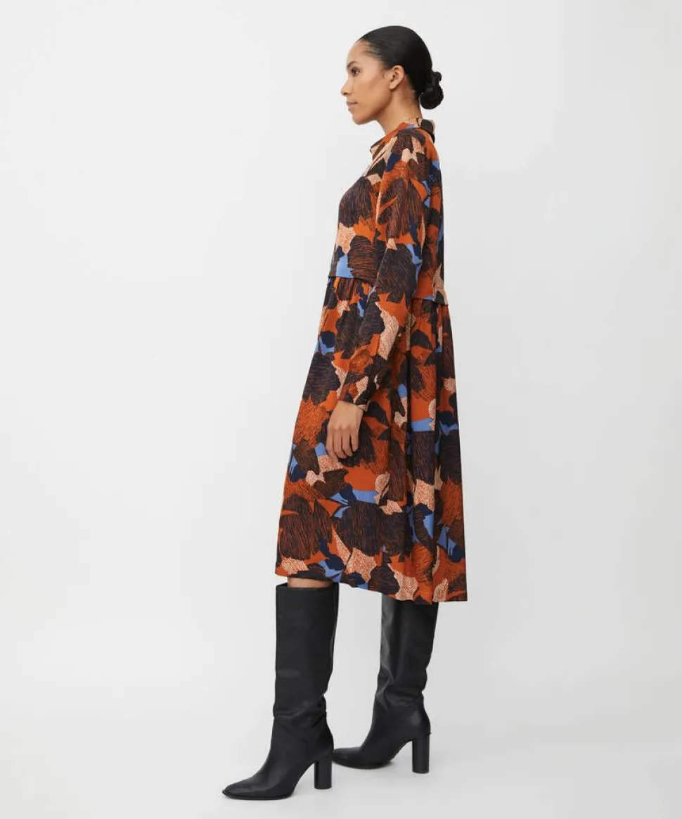 Masai mekko MaNollira