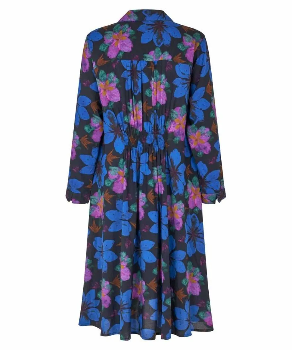 Masai mekko Nancee