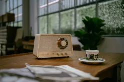 Sangean radio WR-101 Bluetooth vaalea tammi