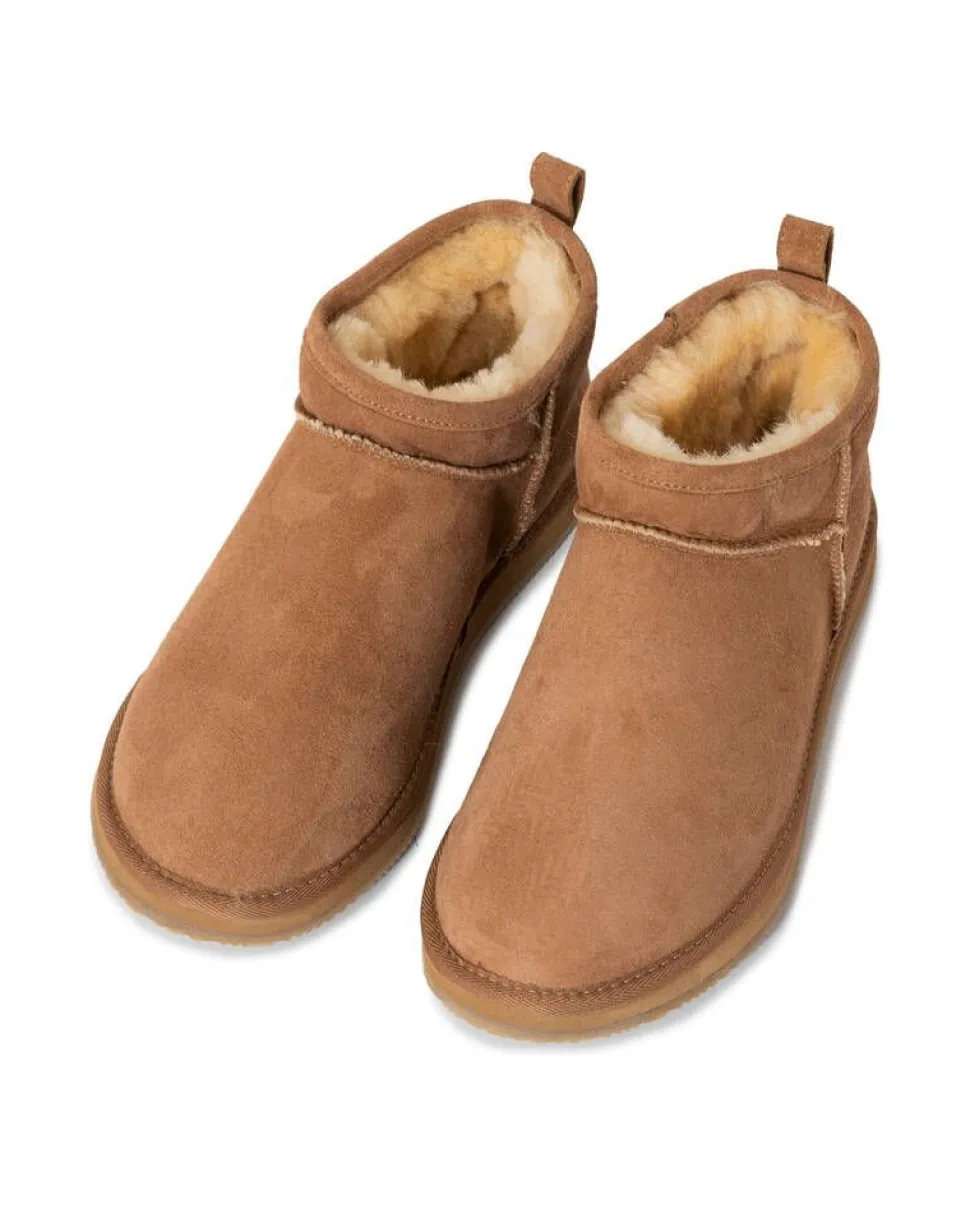 Shepherd of Sweden nilkkurit M Kim Chestnut