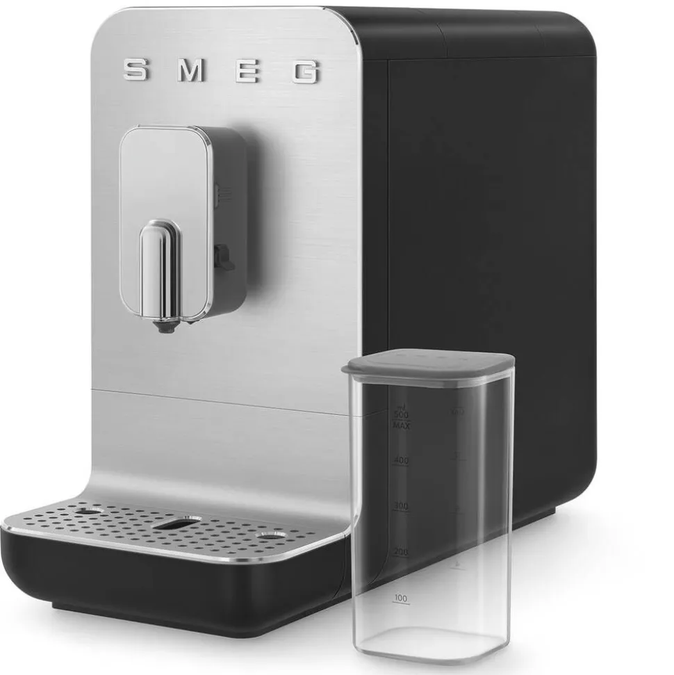 Smeg kahviautomaatti maitokannulla BCC13BLMEU, musta