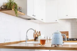 Smeg vedenkeitin KLF05PBEU 0,8 L sininen