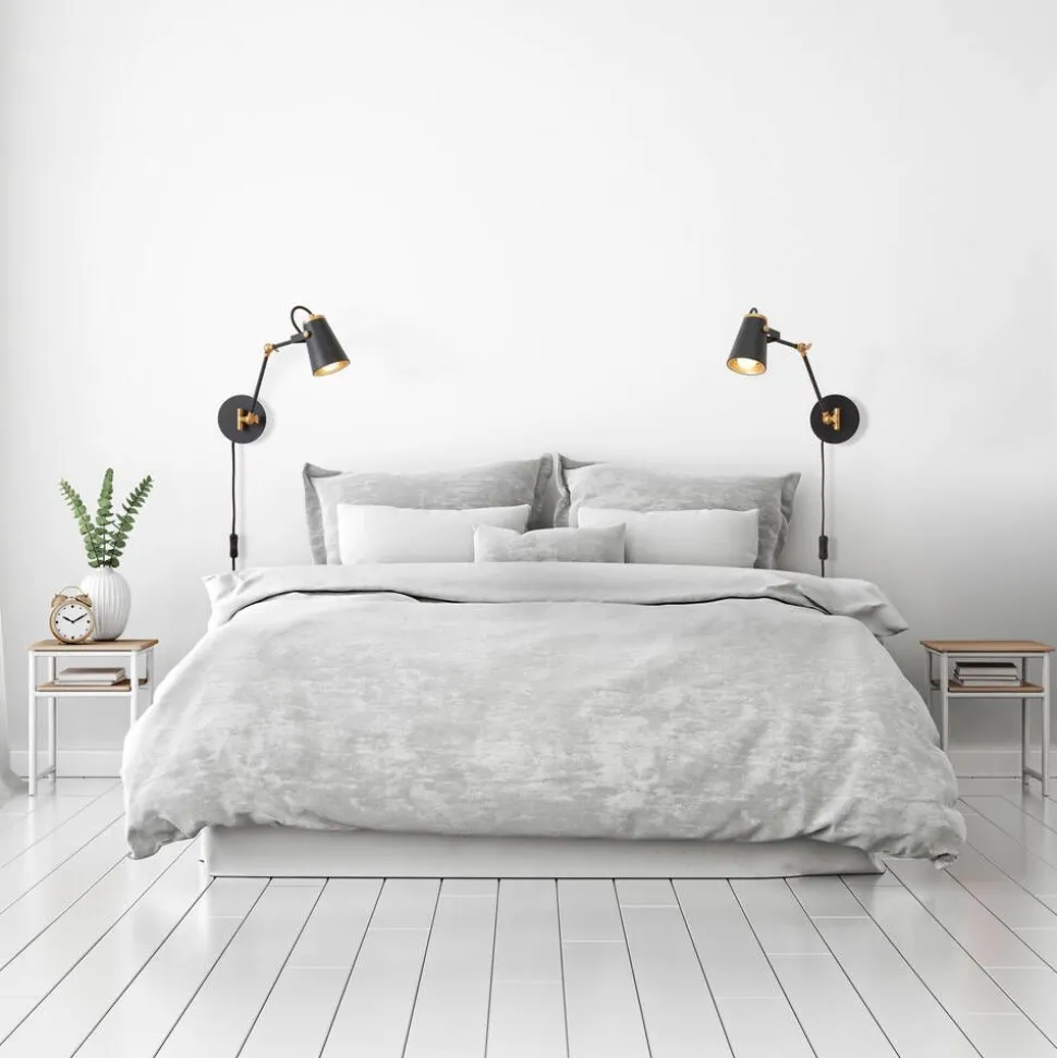 Trio Lighting seinävalaisin Edward E14 mattamusta/kulta