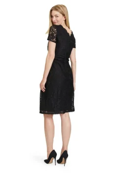 Vera Mont mekko 4820 4477