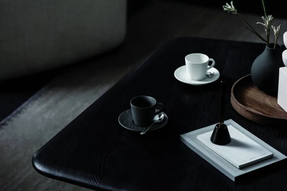 Villeroy&Boch Manufacture Rock espressokuppi ja alunen musta