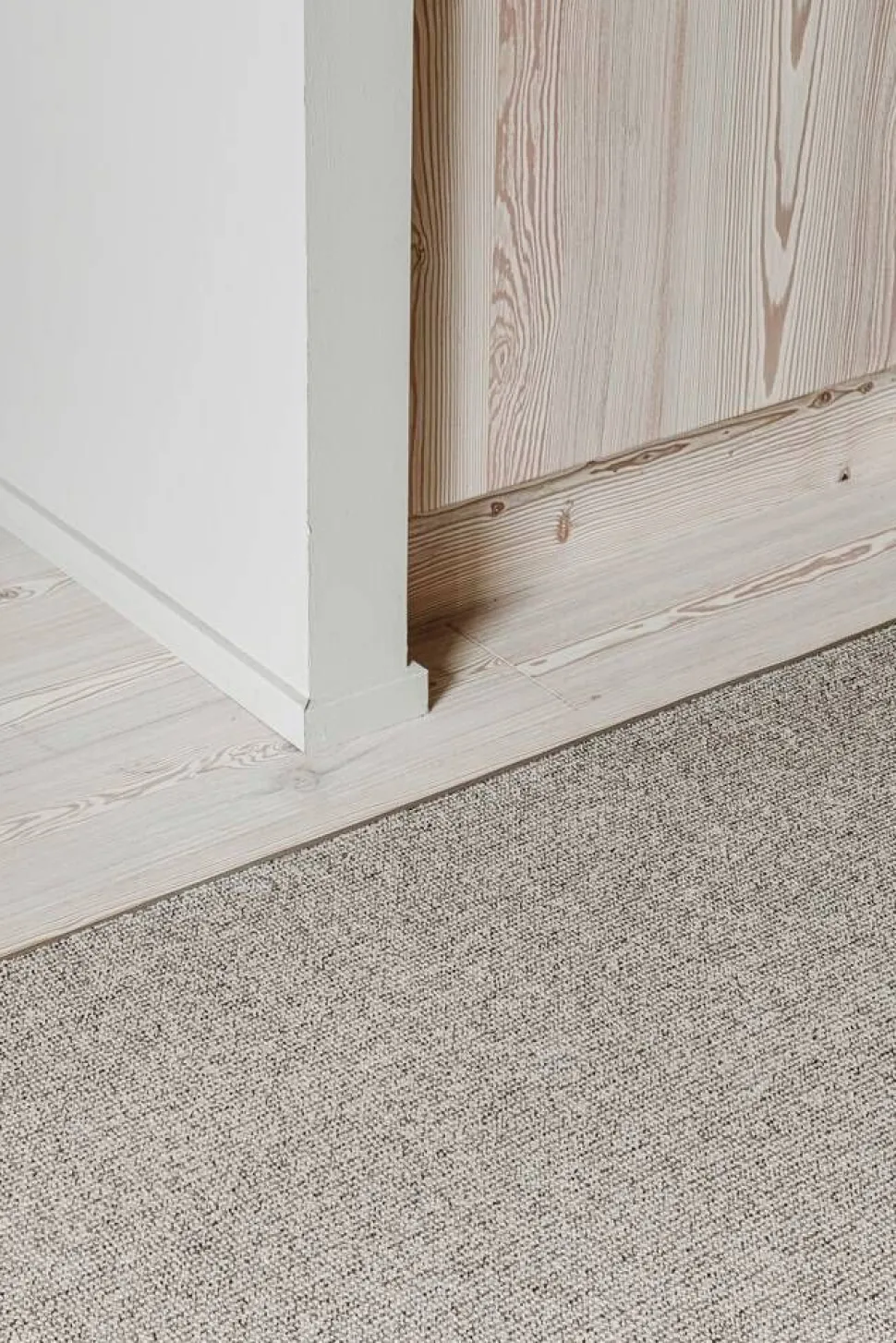 VM-Carpet Duuri 4713 v.beige, 80*250 cm, kantti 5978