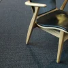 VM-Carpet Esmeralda 79 musta, 133*200 cm, kantti 020 B