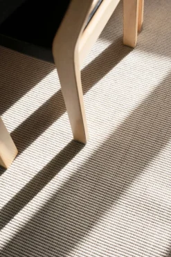 VM-Carpet Esmeralda 71 valkoinen, 200*300 cm, kantti 009 B