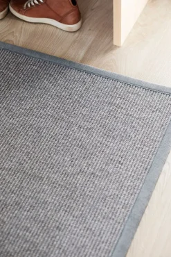 VM-Carpet Esmeralda 77 harmaa, 80*150 cm, kantti 077 B