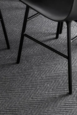 VM-Carpet matto Elsa Ø 133 cm musta