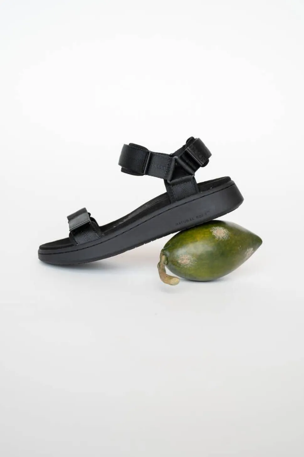 Woden sandaalit Line Lite Black